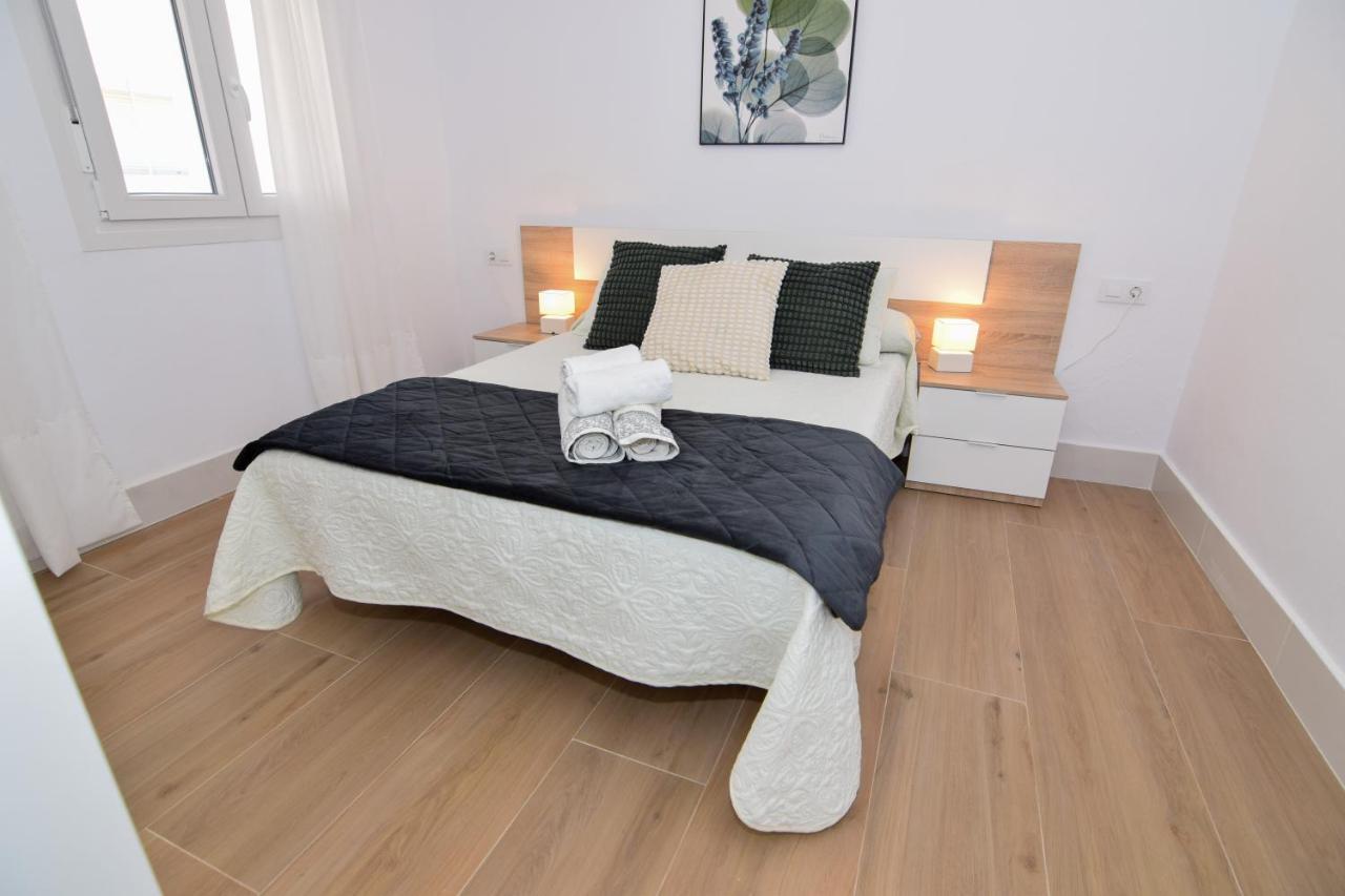 Apartamentos Atlantida Чипиона Екстериор снимка