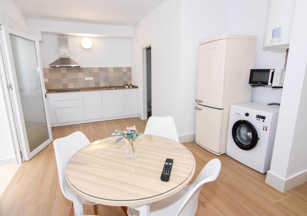 Apartamentos Atlantida Чипиона Екстериор снимка